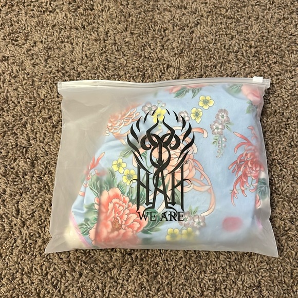 💠NWT We Are Hah Swim/Bodysuit (XS) - Picture 2 of 12
